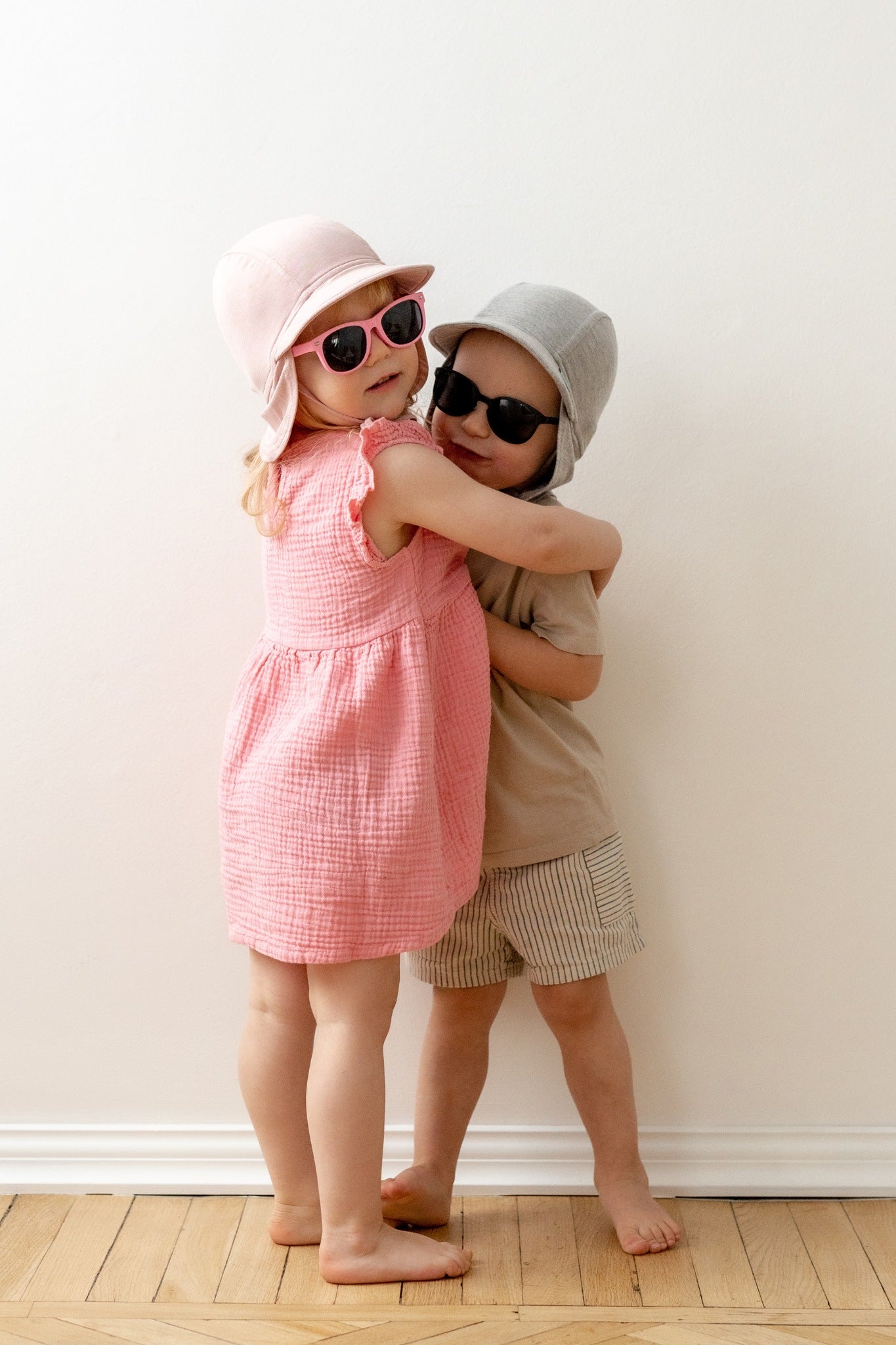 Kids Sun Hat With Ear Flaps PLUTO-1