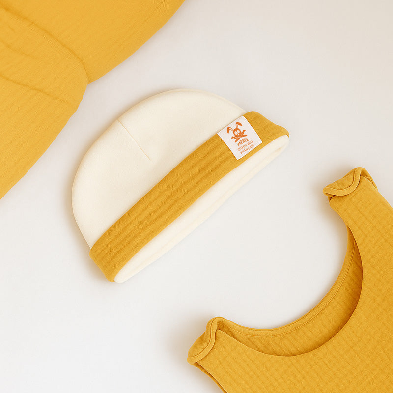 Bonnet de Naissance en Coton Bio Blanc et Honey-3